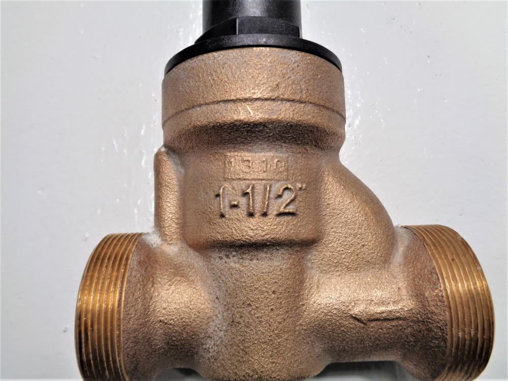 Watts 1-1/2" NPT Pressure Reducing Valve, Bronze, #N45B